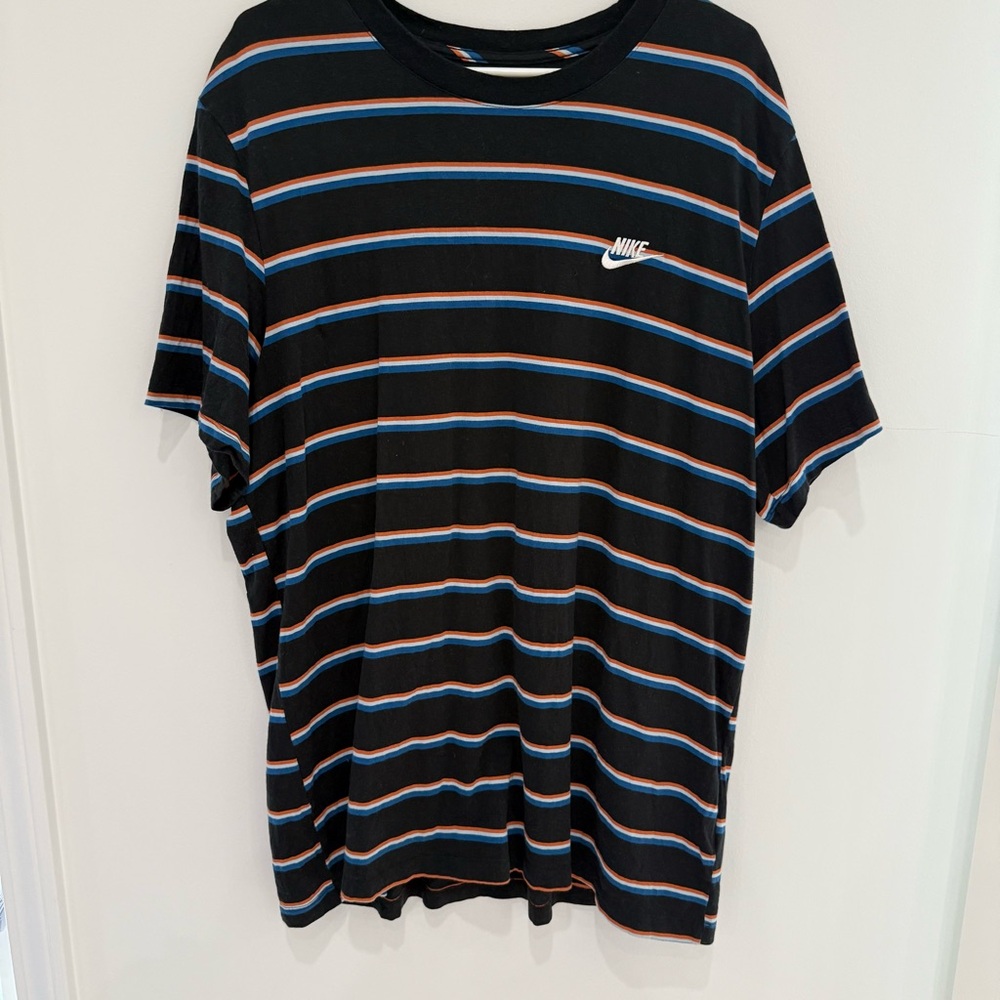 Nike t shirt